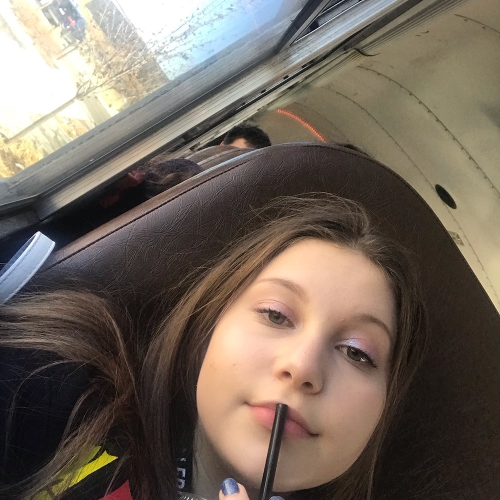 Meet your Posher, Emma